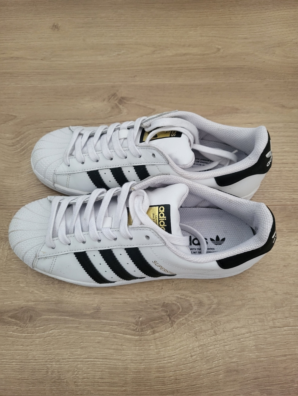 Adidas Shell Toe Sneakers - Picture 3 of 4